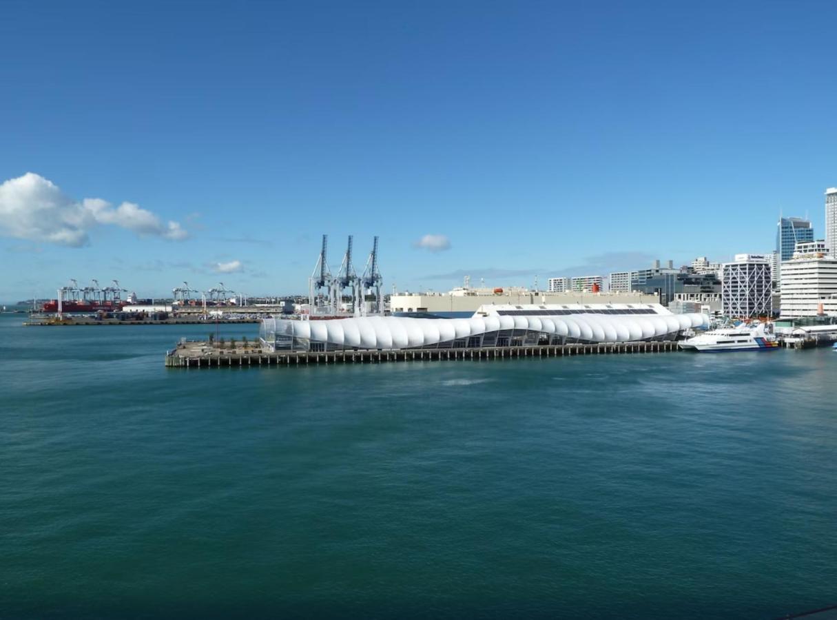 Waterfront Seaview Hotel Apartment - Same Building Block As Auckland Hilton Exterior foto